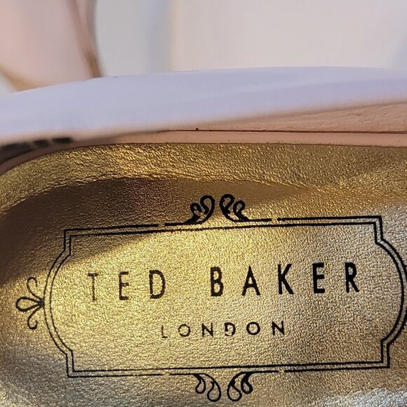 Ted Baker Zenadia Patent Leather Kitten Heels in Pastel Pink Size 6.5 - Picture 9 of 12